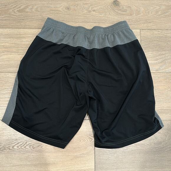 REEBOK Gray Black Speedwick Polyester Pull-On Active Lounge Shorts Size Medium - Picture 9 of 12